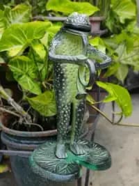 metal garden sculptures